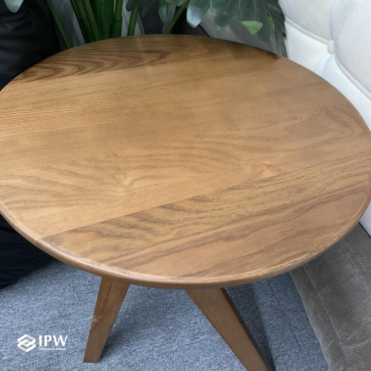 Kanji Side Table (Walnut)