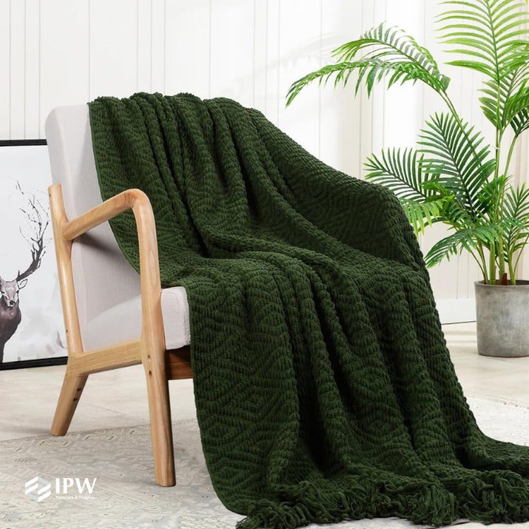 Four Seasons Woven Throw - Chenille Green