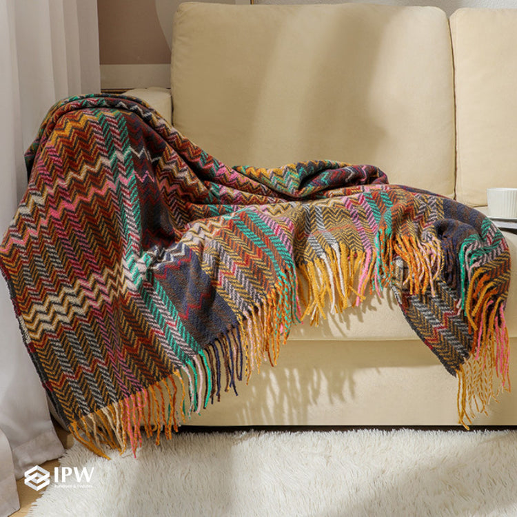Four Seasons Woven Throw - Free Wave
