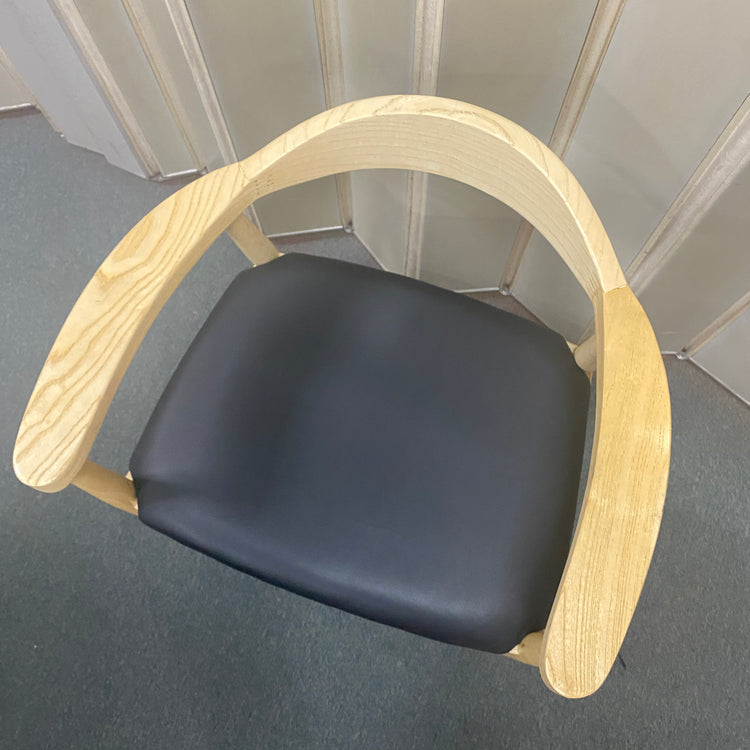 Kennedy Armchair (Natural)