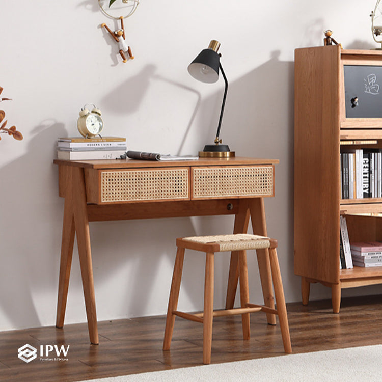 Dalia Braided Stool