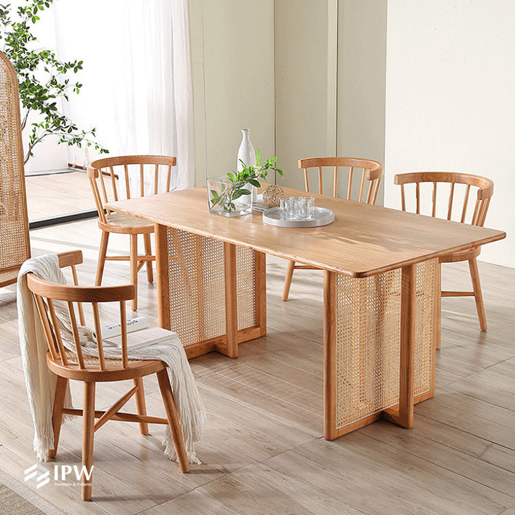 Dalia Dining Table