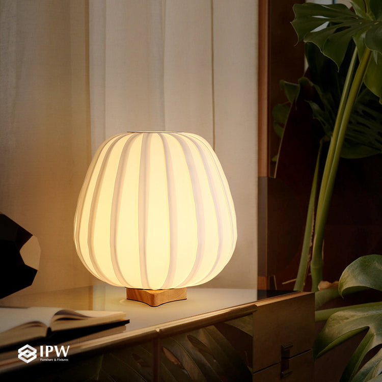 Nobu 330 Table Lamp