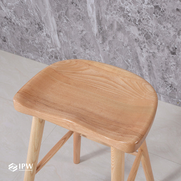 Manabu Bar Stool