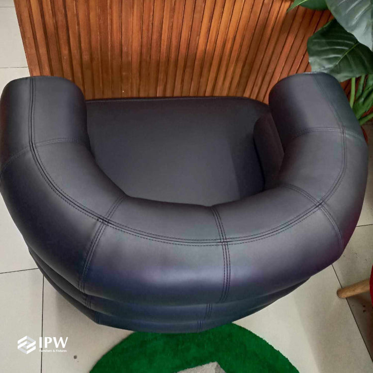 Bibendum Lounge Chair (Black)