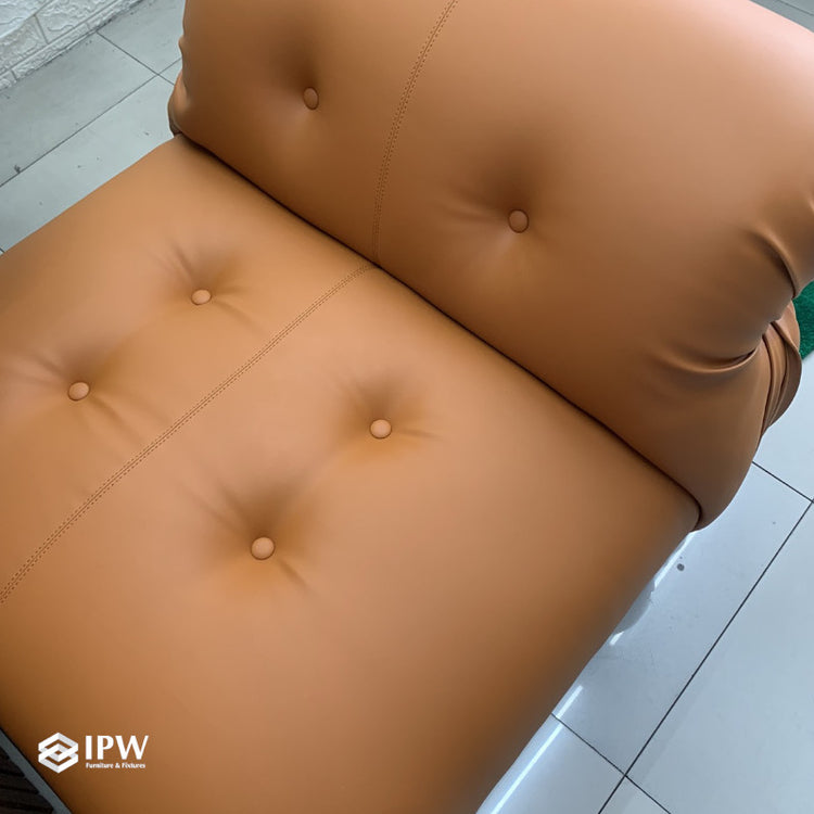 Soriana Lounge Chair (Tan Leather)